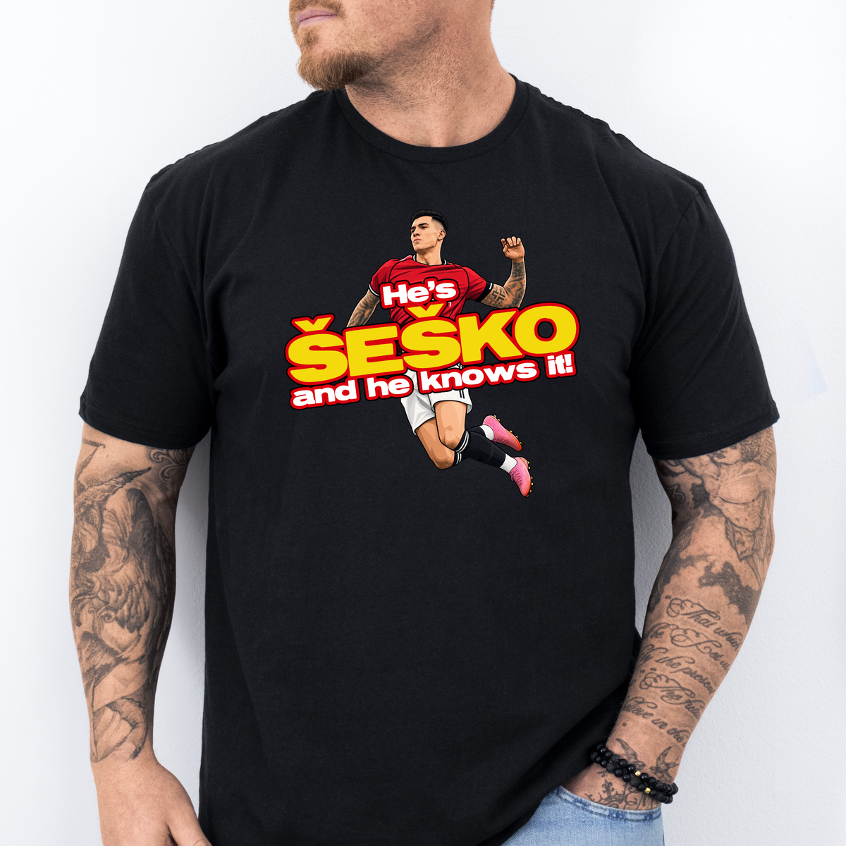 HE'S Ĺ EĹ KO AND HE KNOWS IT!