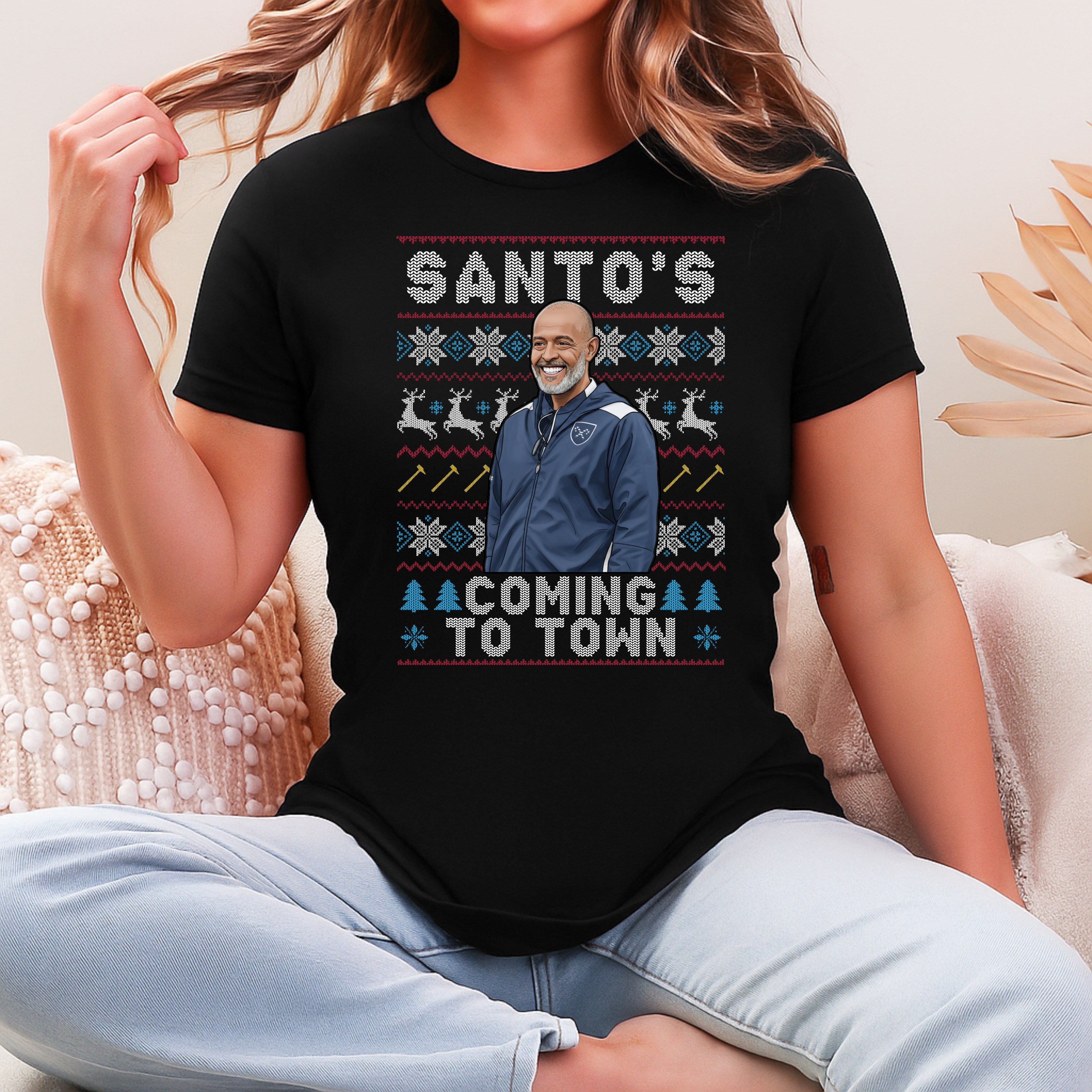 SANTO'S COMING TO TOWN