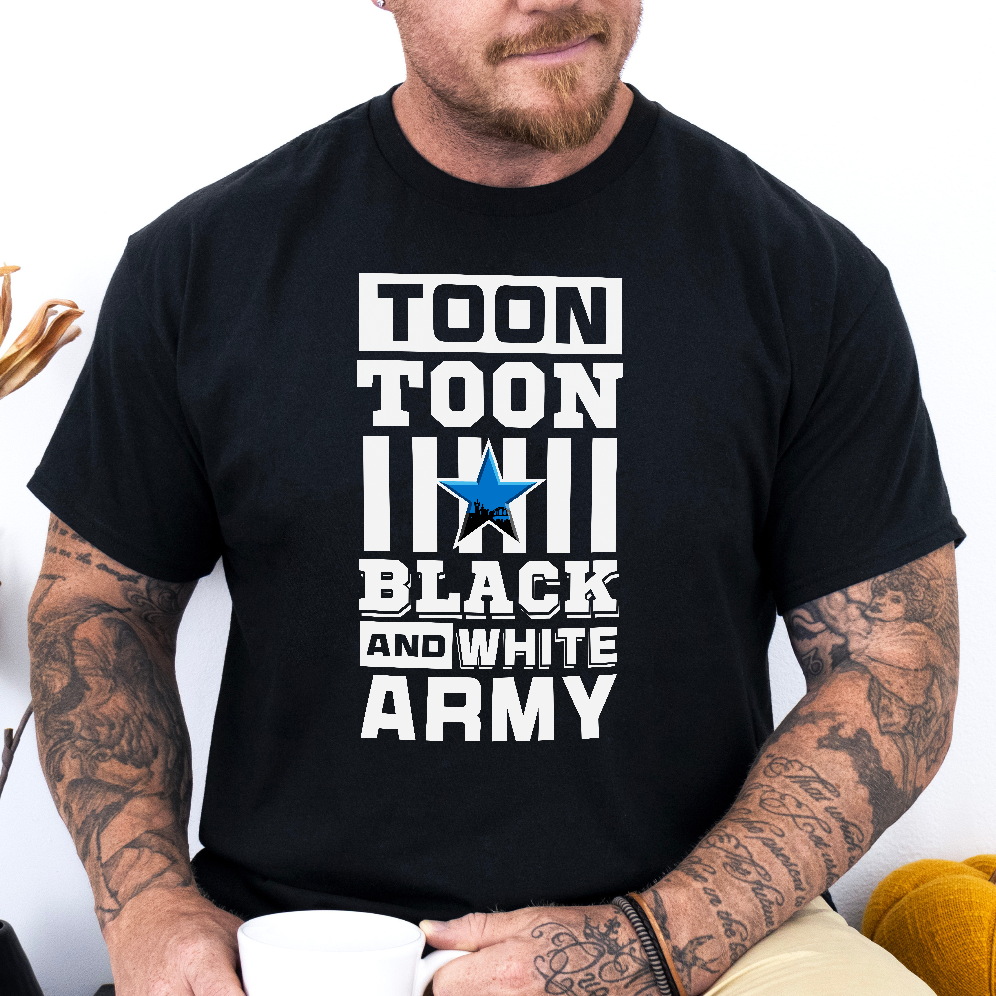 TOON TOON BLACK & WHITE ARMY