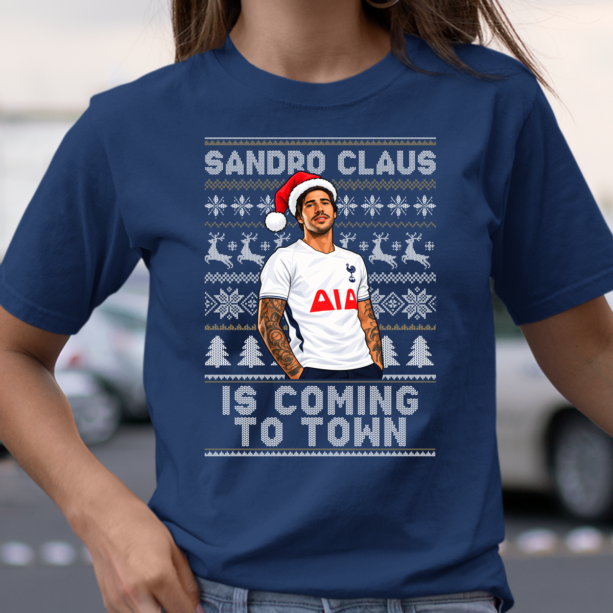SANDRO CLAUS IS COMING TO TOWN