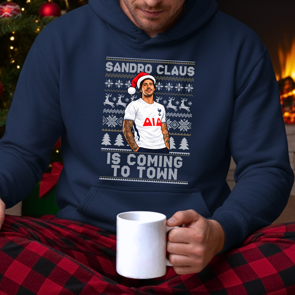 SANDRO CLAUS IS COMING TO TOWN